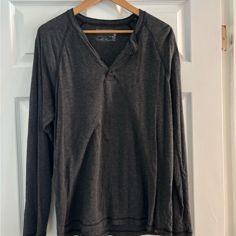 Faherty Men's Long-Sleeve Henley - Charcoal Gray XL